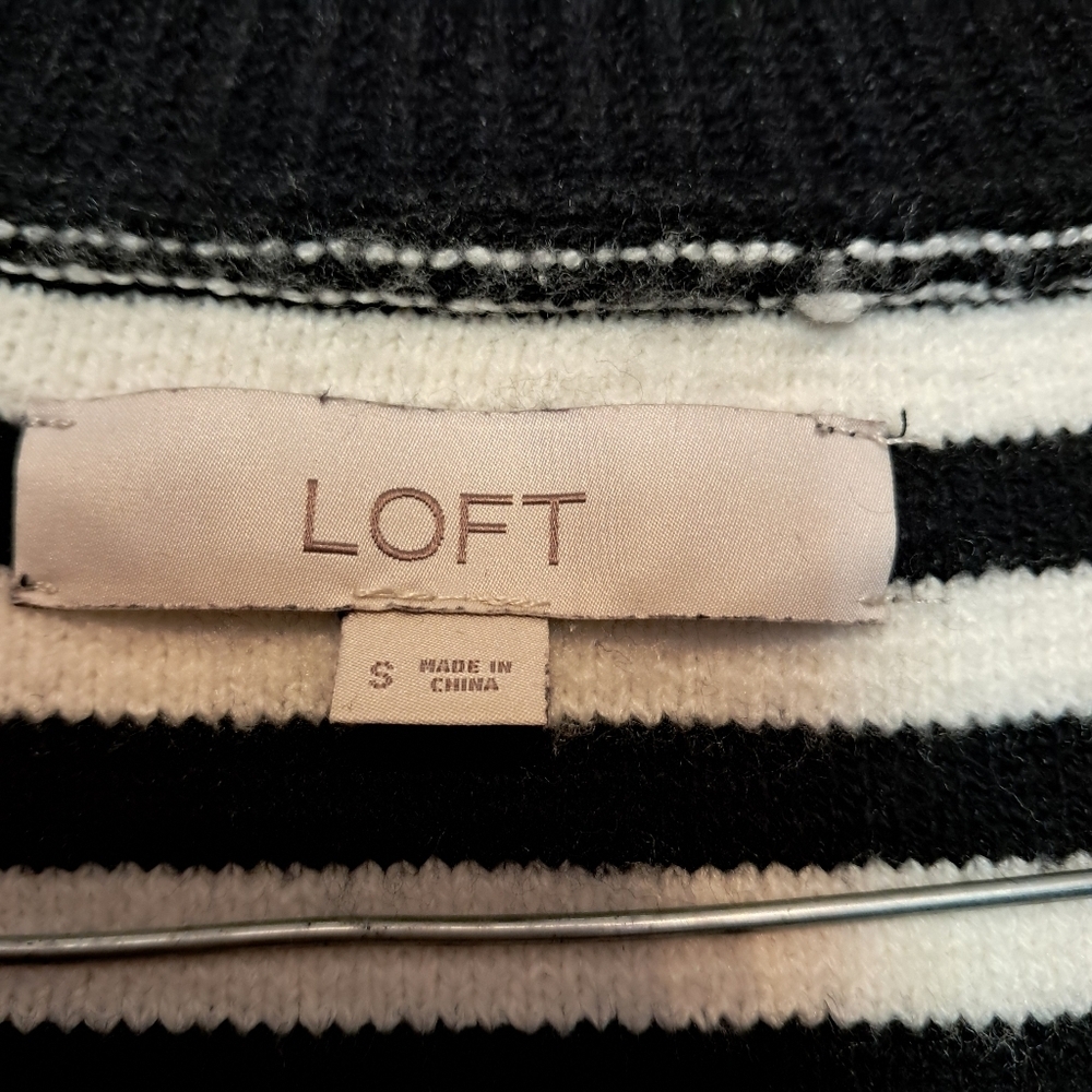 Loft Stripped 1/2 Zip Sweater Black And White Size Small - Picture 6 of 8